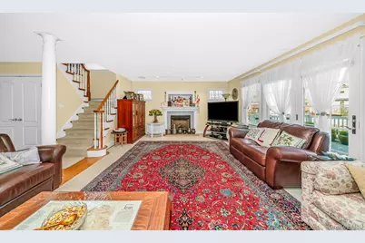 2683 Peconic Avenue, Seaford, NY 11783 - Photo 18