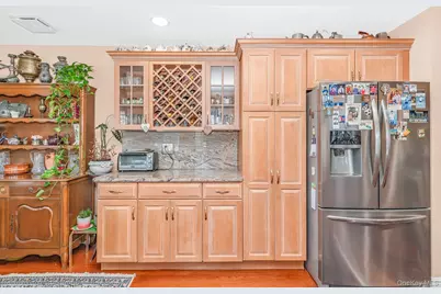 2683 Peconic Avenue, Seaford, NY 11783 - Photo 8