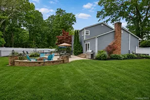 29 Alister Cir, East Northport, NY 11731 - Photo 26
