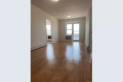 31-53 Linden Place #3A, Flushing, NY 11354 - Photo 2