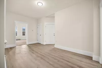 9547 115th Street, Richmond Hill, NY 11419 - Photo 28