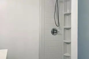 63-39 136th St, Flushing, NY 11367 - Photo 6