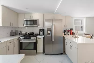 161-28 98th Street, Howard Beach, NY 11414 - Photo 10
