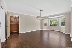 205 Soundview Ave, White Plains, NY 10606 - Photo 10