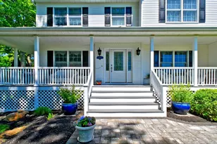 202 Fairway Dr, Wading River, NY 11792 - Photo 4
