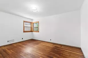 151-42 24th Ave, Whitestone, NY 11357 - Photo 14