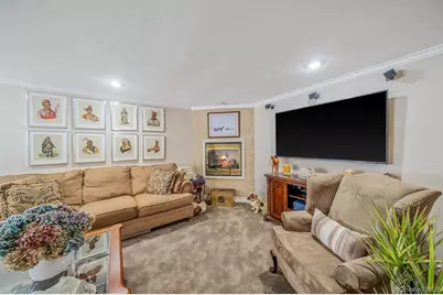 419 Clubhouse Court, Coram, NY 11727 - Photo 8