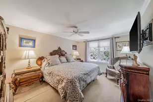 419 Clubhouse Ct, Coram, NY 11727 - Photo 20