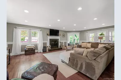 2 Seaview Ledge, Shoreham, NY 11786 - Photo 10