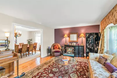 18 Ron Court, Commack, NY 11725 - Photo 6