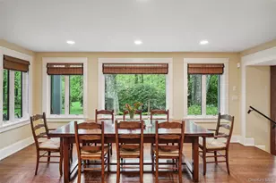 17 Eastwoods Rd, Pound Ridge, NY 10576 - Photo 10