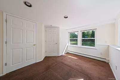 41 Brand Drive, Huntington, NY 11743 - Photo 20