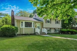 41 Brand Dr, Huntington, NY 11743 - Photo 2
