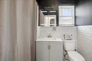 1210 Lakewood Pl, Bronx, NY 10461 - Photo 14