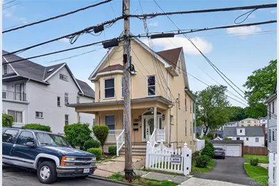117 Greenvale Avenue, Yonkers, NY 10703 - Photo 2