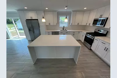 35 Babylon Road, Mastic Beach, NY 11951 - Photo 8