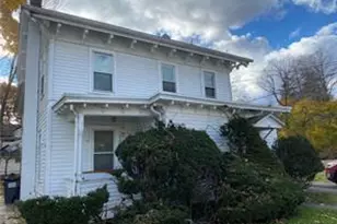 39 Canal St, Ellenville, NY 12428 - Photo 2