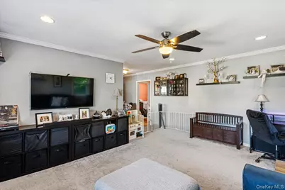 251-03 71st Road #36B, Bellerose, NY 11426 - Photo 4