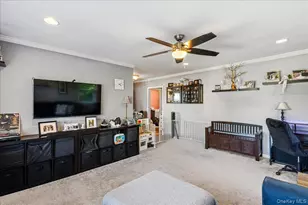 251-03 71st Rd, Bellerose, NY 11426 - Photo 4