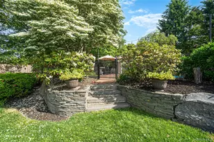 19 Sweetgum Ln, Miller Place, NY 11764 - Photo 10