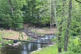73 Suffern Ln, Thiells, NY 10984 - Photo 2