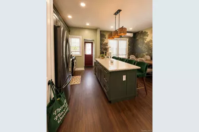 7836 75th Street, Glendale, NY 11385 - Photo 6