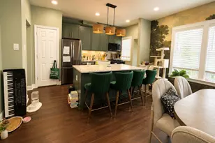 78-36 75th St, Glendale, NY 11385 - Photo 10