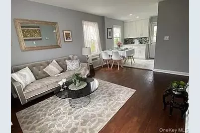 4 West Court, Bethpage, NY 11714 - Photo 2