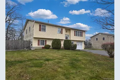 6 Fayva Court, New City, NY 10956 - Photo 1