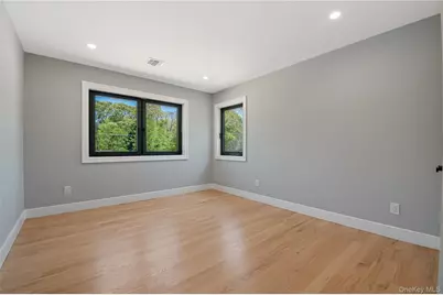 845 Islip Avenue, Central Islip, NY 11722 - Photo 36