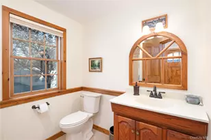 299 Baxtertown Rd, Fishkill, NY 12524 - Photo 14