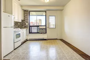 61-35 98th St, Rego Park, NY 11374 - Photo 4