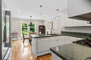 36 Sea Ct Ln, Port Jefferson, NY 11777 - Photo 8
