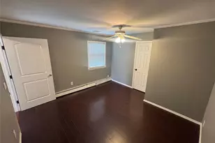 309 Aster Rd, West Islip, NY 11795 - Photo 2