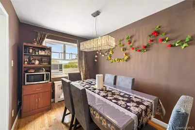 225-08 Stronghurst Avenue #Upper, Queens Village, NY 11427 - Photo 4