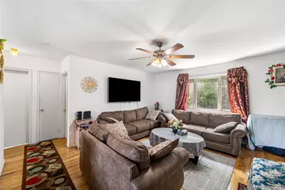 225-08 Stronghurst Avenue #Upper, Queens Village, NY 11427 - Photo 12