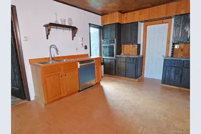 378 Broadway #1, Ulster Park, NY 12487 - Photo 10
