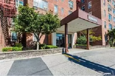 355 Bronx River Road #6I, Yonkers, NY 10704 - Photo 2
