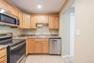603 Fox Run Ln, Carmel, NY 10512 - Photo 12