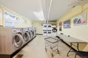 2080 Barnes Ave Barnes Ave, Bronx, NY 10462 - Photo 16