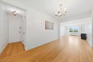 2080 Barnes Ave Barnes Ave, Bronx, NY 10462 - Photo 4