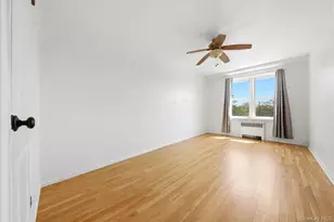 2080 Barnes Ave Barnes Ave, Bronx, NY 10462 - Photo 12