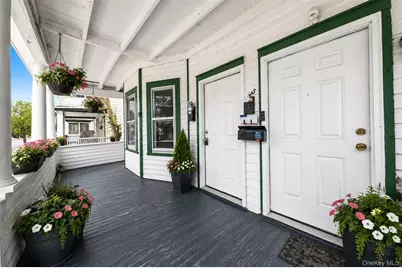 33 Manitou Avenue, Poughkeepsie, NY 12601 - Photo 2