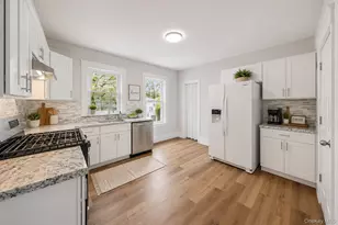 33 Manitou Ave, Poughkeepsie, NY 12601 - Photo 6
