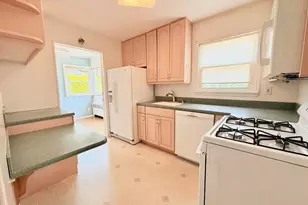 8 E Gate, Plainview, NY 11803 - Photo 6