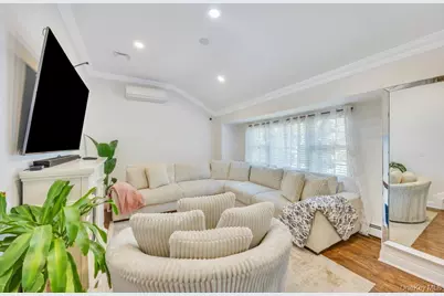 55 Prospect Avenue, Brentwood, NY 11717 - Photo 10
