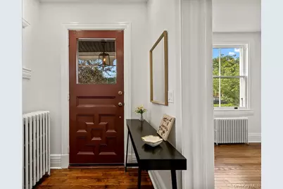 7 Clinton Place, Suffern, NY 10901 - Photo 8