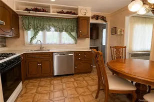 1108 McDonald Ave, Wantagh, NY 11793 - Photo 10