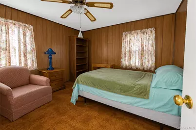 1108 McDonald Avenue, Wantagh, NY 11793 - Photo 18
