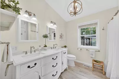 116 Chestnut Drive, New Windsor, NY 12553 - Photo 24